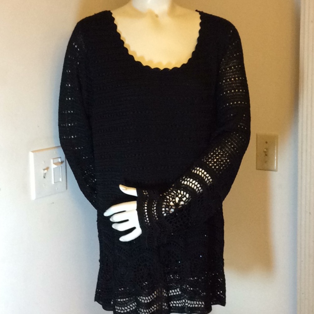 NWT BEADED CROCHET BLACK TOP